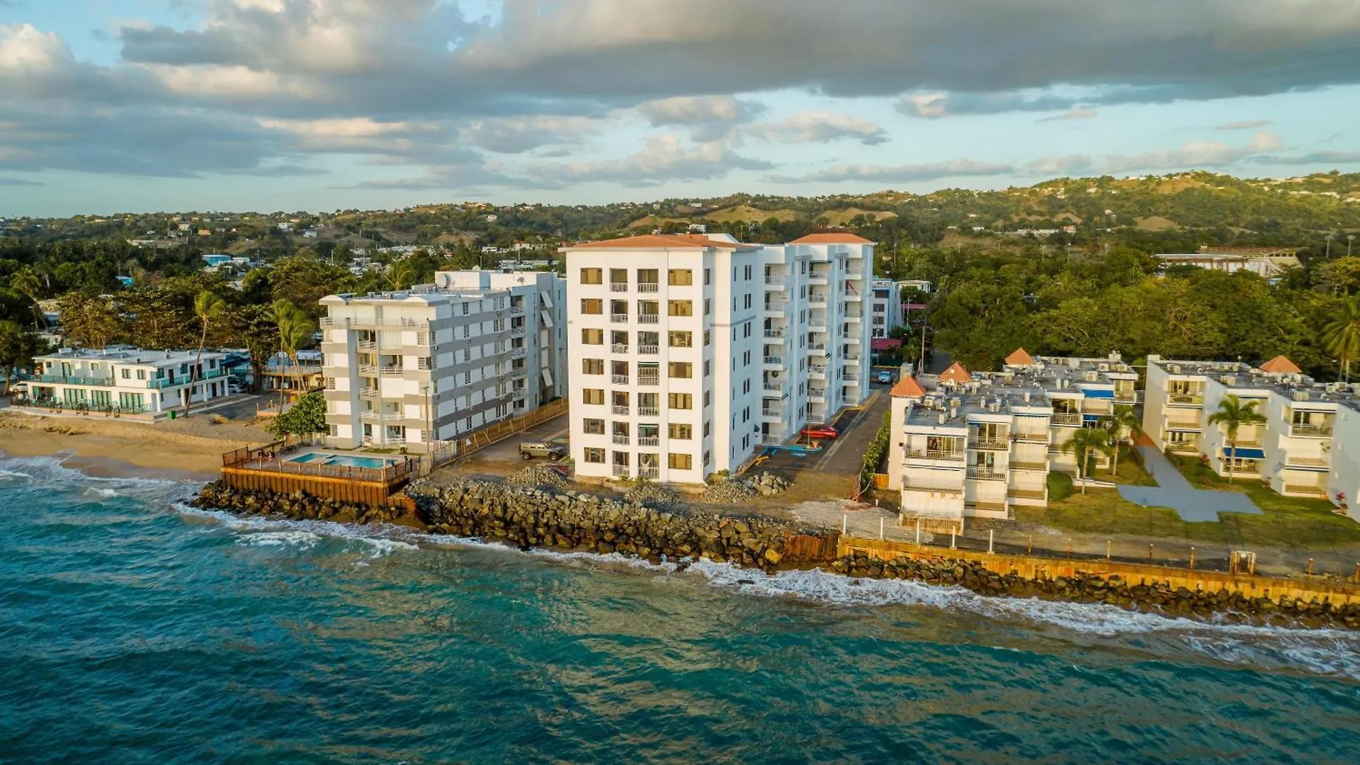 Apartman Beachfront 2 Bdr Unit At Victoria Del Mar 4E Rincon